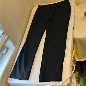 Under Armour Men's Classic Black Dress Pants